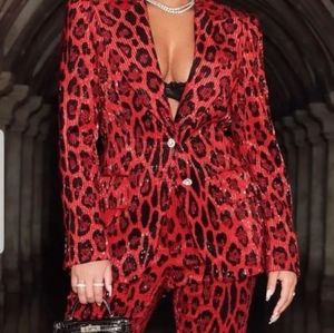 TOM FORD CHEETAH SUIT " IN SEARCH OF THIS SUIT "